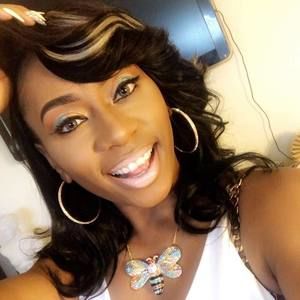 Meet your Posher, Nikki